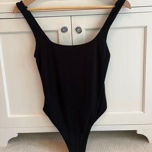 Aritzia Wilfred Free black bodysuit